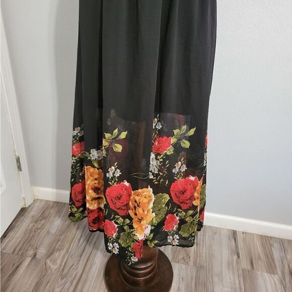 Floral maxi dress  black Sz M - Picture 8 of 9